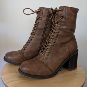 Blowfish Lace up heeled boots Sz 8.5